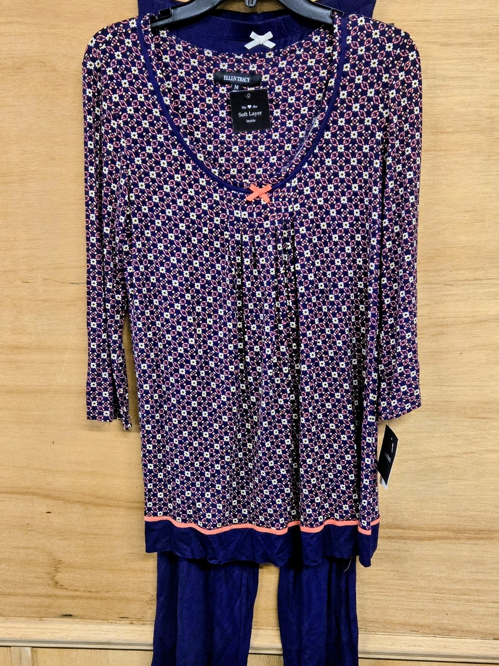 ELLEN TRACY Navy & Pink Printed Women's Top